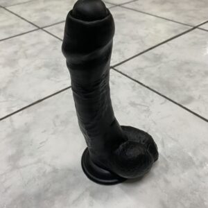 Dildo Negro de 8 pulgadas x 4 cms de ancho